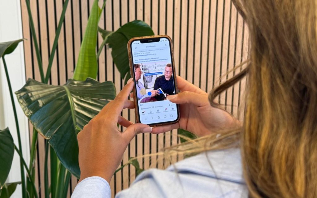 Volg onze sociale mediakanalen en blijf op de hoogte van de laatste ontwikkelingen!